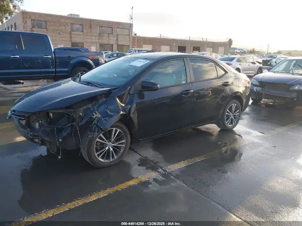 5YFBURHE6GP422128 2016 TOYOTA COROLLA - Image 2