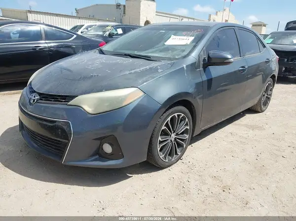 5YFBURHE6GP423795 2016 TOYOTA COROLLA - Image 2