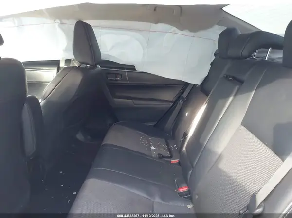 5YFBURHE6GP427958 2016 TOYOTA COROLLA - Image 8