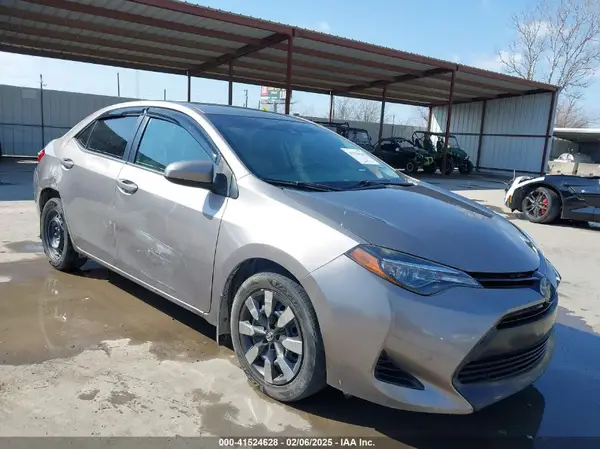 5YFBURHE6GP428463 2016 TOYOTA COROLLA - Image 1