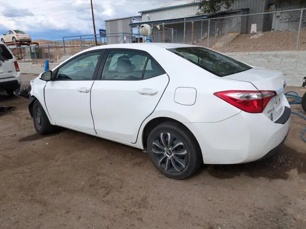 5YFBURHE6GP433386 2016 TOYOTA COROLLA - Image 2