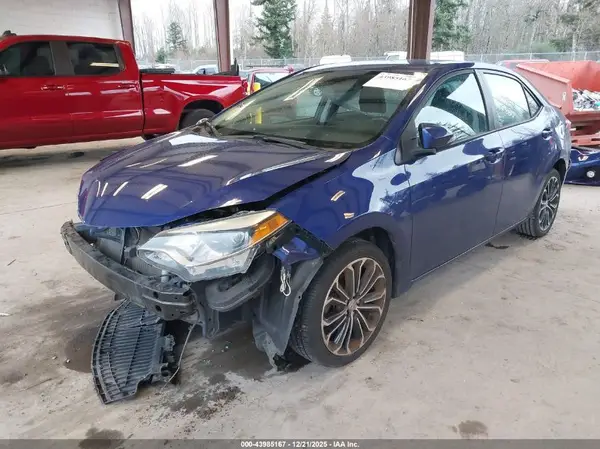 5YFBURHE6GP437843 2016 TOYOTA COROLLA - Image 2