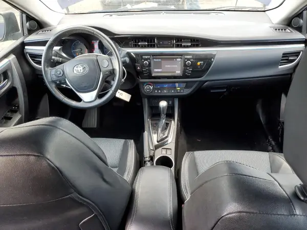 5YFBURHE6GP440872 2016 TOYOTA COROLLA - Image 8