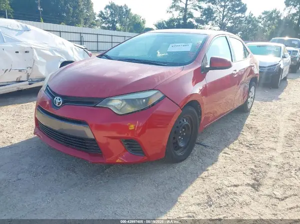 5YFBURHE6GP446123 2016 TOYOTA COROLLA - Image 2