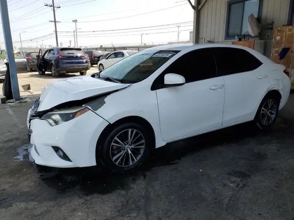 5YFBURHE6GP449359 2016 TOYOTA COROLLA - Image 1