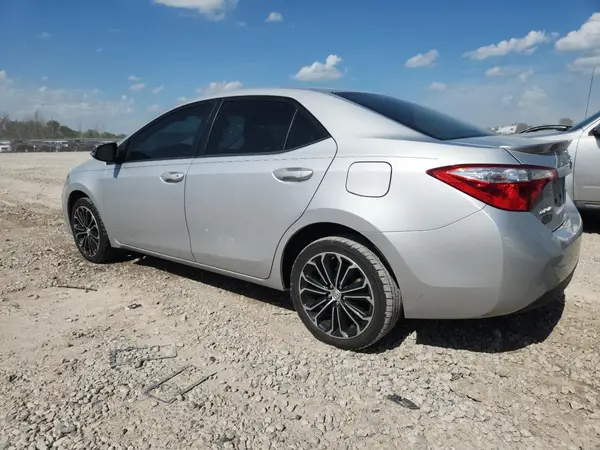 5YFBURHE6GP451161 2016 TOYOTA COROLLA - Image 2
