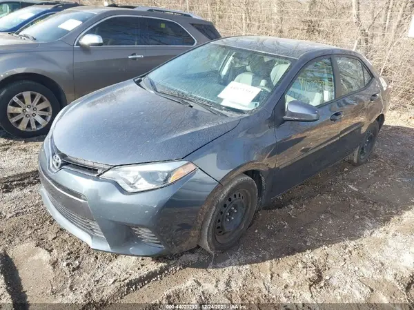5YFBURHE6GP452519 2016 TOYOTA COROLLA - Image 2