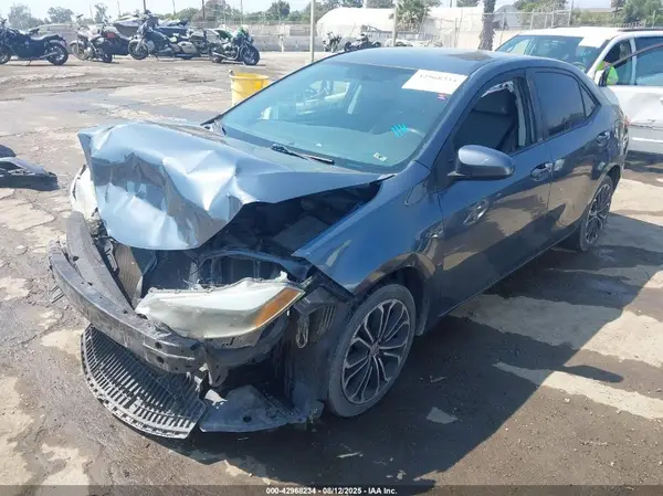 5YFBURHE6GP456344 2016 TOYOTA COROLLA - Image 2