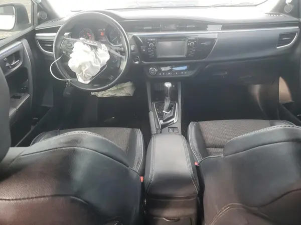 5YFBURHE6GP457462 2016 TOYOTA COROLLA - Image 8