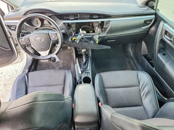 5YFBURHE6GP460877 2016 TOYOTA COROLLA - Image 8