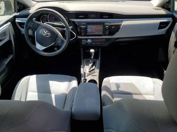 5YFBURHE6GP462001 2016 TOYOTA COROLLA - Image 8