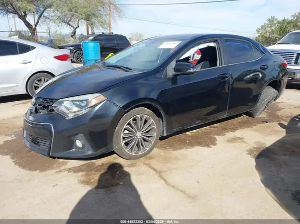 5YFBURHE6GP462287 2016 TOYOTA COROLLA - Image 2