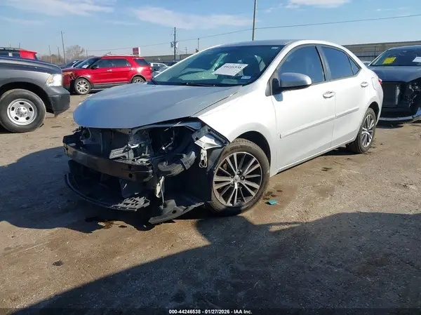 5YFBURHE6GP465805 2016 TOYOTA COROLLA - Image 2