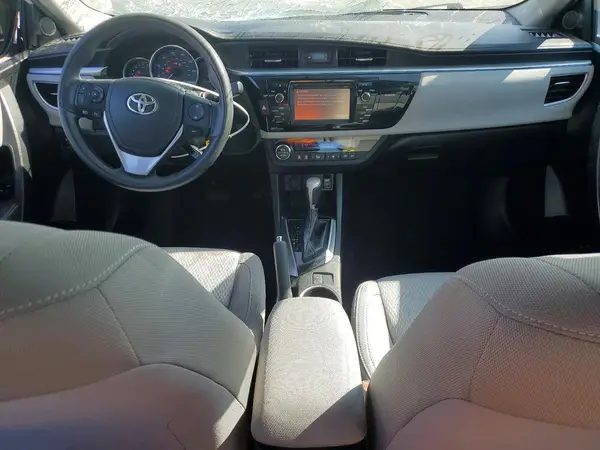 5YFBURHE6GP477565 2016 TOYOTA COROLLA - Image 8
