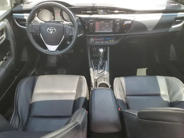 5YFBURHE6GP478702 2016 TOYOTA COROLLA - Image 8