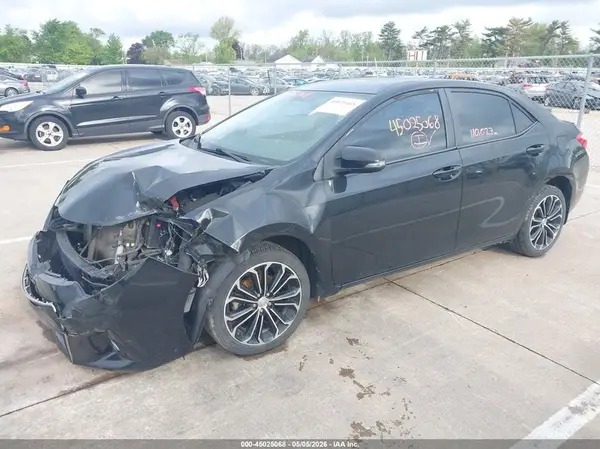 5YFBURHE6GP484936 2016 TOYOTA COROLLA - Image 2