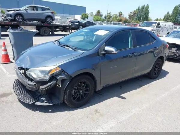 5YFBURHE6GP488677 2016 TOYOTA COROLLA - Image 2