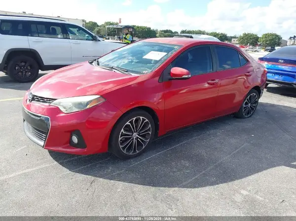 5YFBURHE6GP488923 2016 TOYOTA COROLLA - Image 2