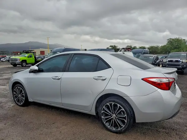 5YFBURHE6GP493510 2016 TOYOTA COROLLA - Image 2