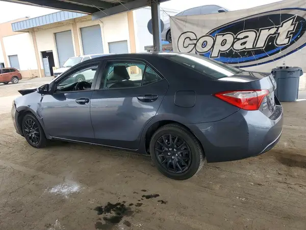 5YFBURHE6GP497055 2016 TOYOTA COROLLA - Image 2