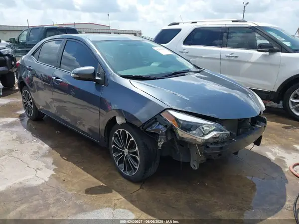 5YFBURHE6GP497461 2016 TOYOTA COROLLA - Image 1