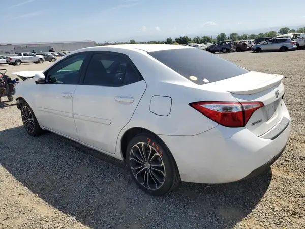 5YFBURHE6GP503789 2016 TOYOTA COROLLA - Image 2