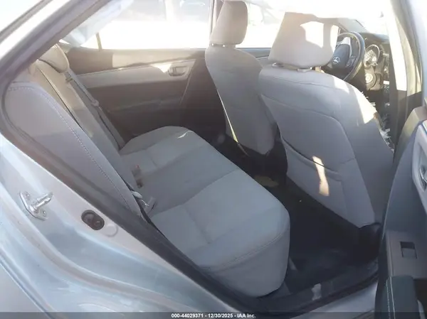 5YFBURHE6GP504439 2016 TOYOTA COROLLA - Image 8