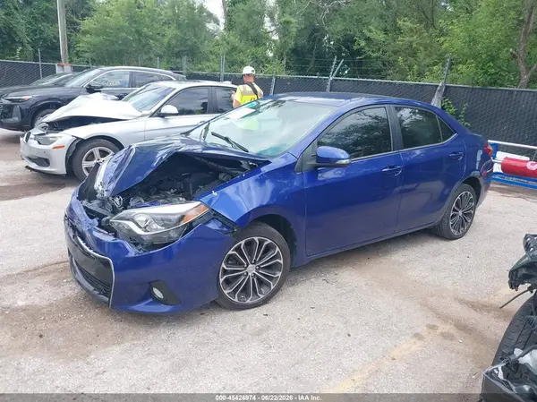 5YFBURHE6GP512587 2016 TOYOTA COROLLA - Image 2