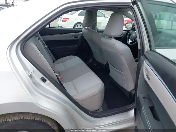 5YFBURHE6GP523489 2016 TOYOTA COROLLA - Image 8