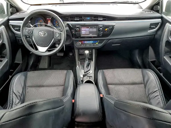 5YFBURHE6GP530877 2016 TOYOTA COROLLA - Image 8