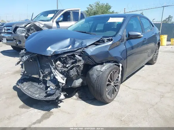 5YFBURHE6GP534475 2016 TOYOTA COROLLA - Image 2