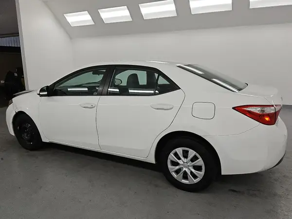 5YFBURHE6GP537389 2016 TOYOTA COROLLA - Image 2
