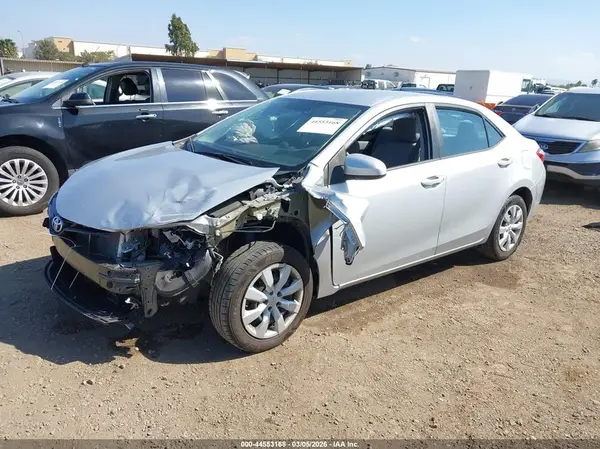 5YFBURHE6GP539529 2016 TOYOTA COROLLA - Image 2