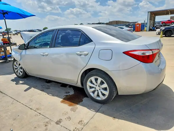 5YFBURHE6GP545590 2016 TOYOTA COROLLA - Image 2