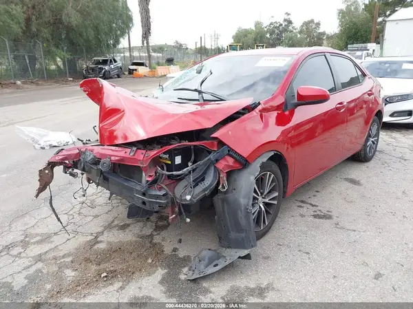 5YFBURHE6GP546884 2016 TOYOTA COROLLA - Image 2