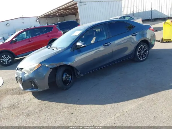 5YFBURHE6GP549011 2016 TOYOTA COROLLA - Image 2
