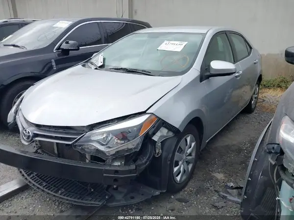 5YFBURHE6GP549171 2016 TOYOTA COROLLA - Image 2