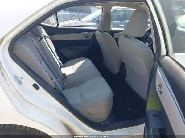 5YFBURHE6GP552104 2016 TOYOTA COROLLA - Image 8