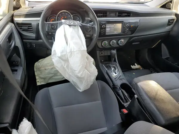 5YFBURHE6GP556640 2016 TOYOTA COROLLA - Image 8