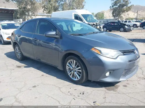 5YFBURHE6GP558159 2016 TOYOTA COROLLA - Image 1