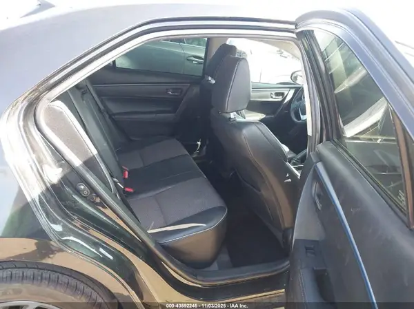 5YFBURHE6GP558260 2016 TOYOTA COROLLA - Image 8