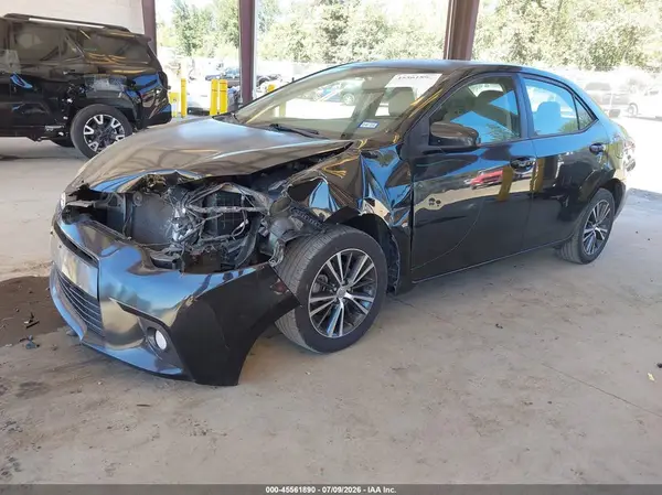 5YFBURHE6GP565211 2016 TOYOTA COROLLA - Image 2