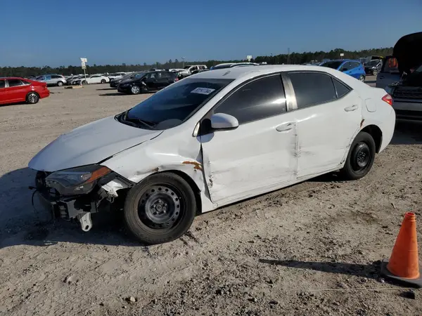 5YFBURHE6HP571558 2017 TOYOTA COROLLA - Image 1