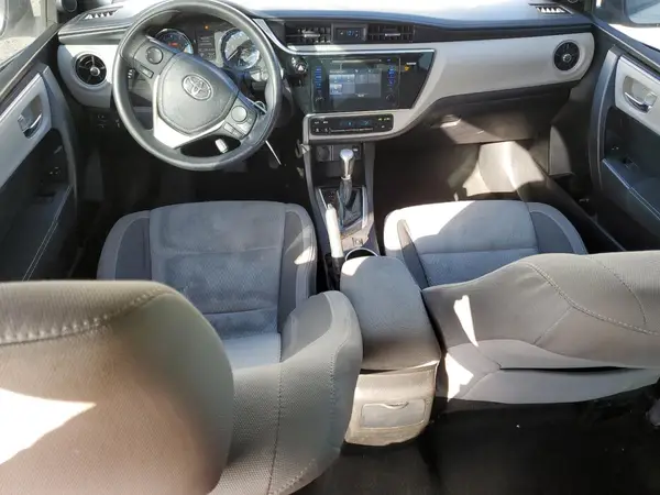 5YFBURHE6HP571558 2017 TOYOTA COROLLA - Image 8