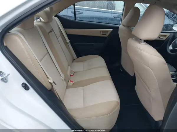 5YFBURHE6HP572144 2017 TOYOTA COROLLA - Image 8