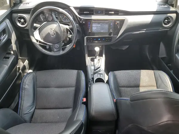 5YFBURHE6HP572953 2017 TOYOTA COROLLA - Image 8
