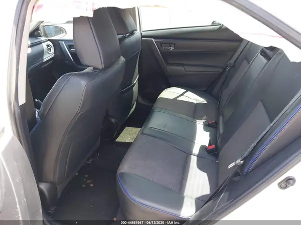5YFBURHE6HP574394 2017 TOYOTA COROLLA - Image 8
