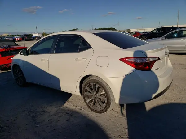 5YFBURHE6HP577442 2017 TOYOTA COROLLA - Image 2