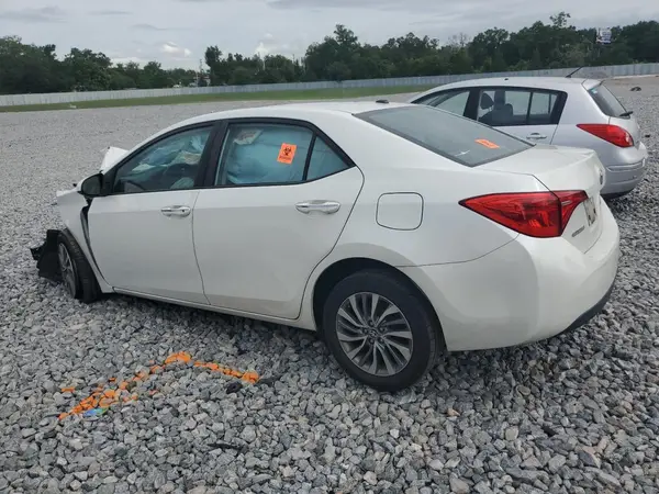 5YFBURHE6HP581328 2017 TOYOTA COROLLA - Image 2