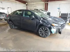 5YFBURHE6HP581359 2017 TOYOTA COROLLA